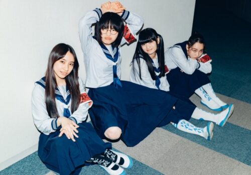 【新しい学校のリーダーズ】