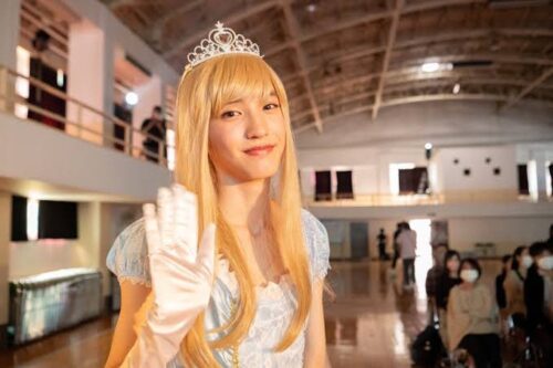 なにわ男子道枝駿佑の女装画像